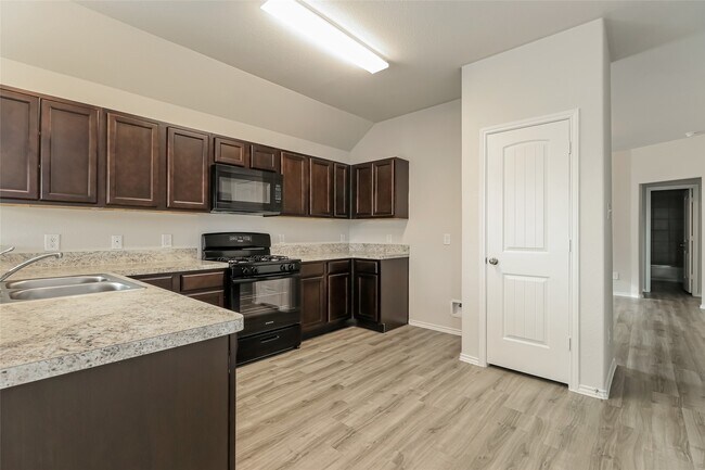 25719 Hazy Elm Ln in Porter, TX - Building Photo - Building Photo