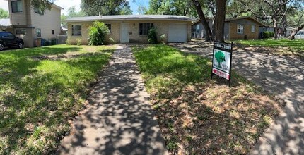 1113 Southwood Rd in Austin, TX - Building Photo - Building Photo