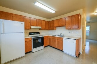 117 Deerfield Ct in Shepherdsville, KY - Building Photo - Building Photo