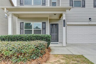 1145 Glenwyck Dr in Braselton, GA - Building Photo - Building Photo