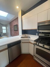 257 12th St in Hoboken, NJ - Building Photo - Building Photo