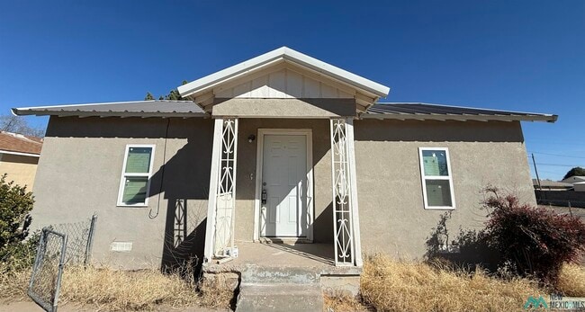 property at 1601 N Ohio Ave