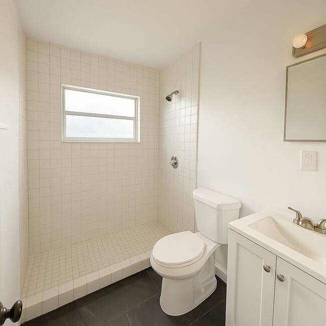 property at 1600 Center St
