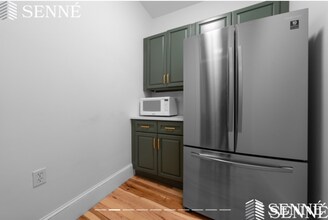 17-19 Trowbridge St in Cambridge, MA - Building Photo - Building Photo