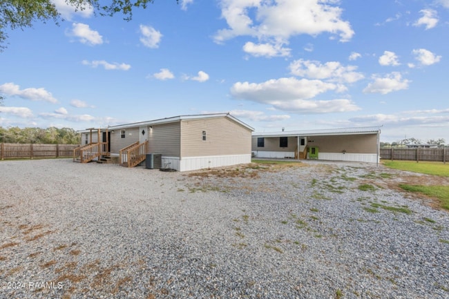 1251 Bordelon Rd in Breaux Bridge, LA - Building Photo - Building Photo