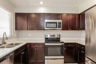 7209 W Carol Ave in Peoria, AZ - Building Photo - Building Photo