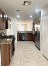 2737 Sandberry Dr in Houston, TX - Foto de edificio - Building Photo