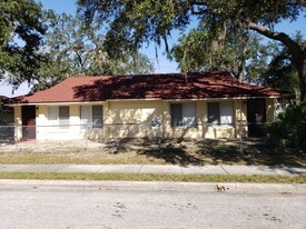 44-B Calhoun Ave in Maitland, FL - Building Photo