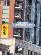 2075 Lakeshore Rd. in Burlington, ON - Building Photo - Building Photo