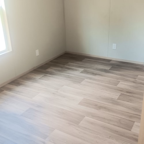 property at 1642 Mandy Dr