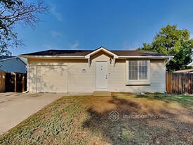 17285 E Wagontrail Pkwy