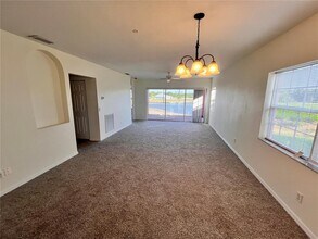 2120 Heron Lake Dr in Port Charlotte, FL - Building Photo - Building Photo