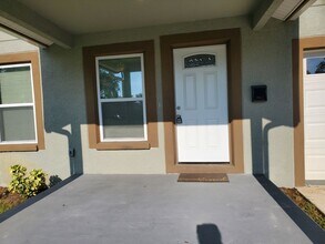 1691 12th St S in St. Petersburg, FL - Building Photo - Building Photo