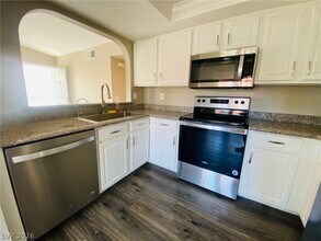 2812 Bluegill Way in Henderson, NV - Building Photo - Building Photo