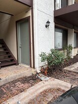 701 Nelray Blvd in Austin, TX - Building Photo