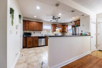 7769 Mason Ave in Burbank, IL - Building Photo - Building Photo