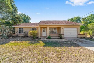 8 Ash Pass Run in Ocala, FL - Building Photo