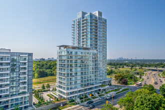 The Ravine in Toronto, ON - Building Photo - Building Photo