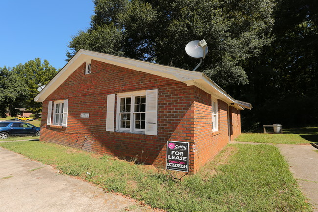 1211 Mill St SE in Gainesville, GA - Building Photo - Building Photo