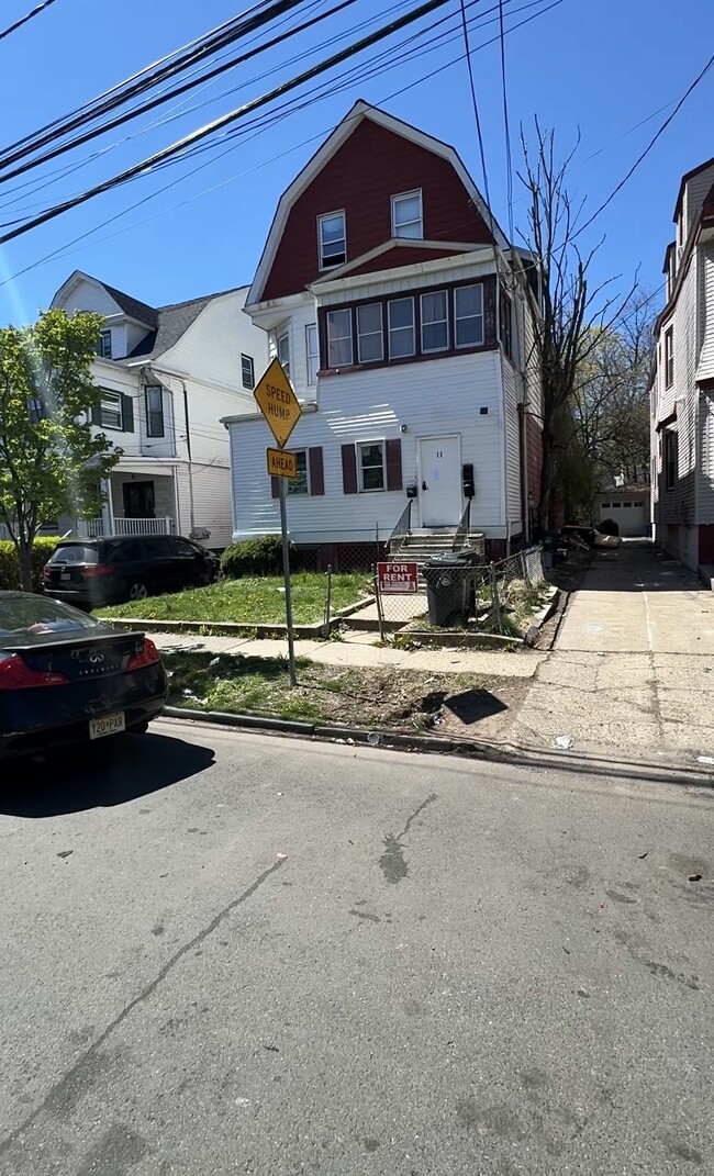 11 Baldwin Ave, Unit 1, Unit 1