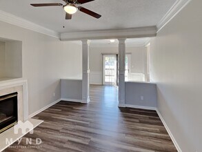 9043 Silver Coach Ln in Charlotte, NC - Building Photo - Building Photo