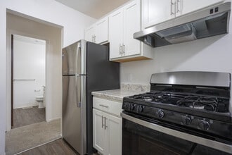 Mount Royal Townhomes in Kalamazoo, MI - Foto de edificio - Interior Photo