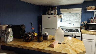 21039 90th Ave in Queens Village, NY - Building Photo - Building Photo