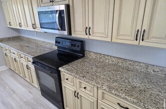 2321 Shell Ave in Indialantic, FL - Building Photo - Building Photo