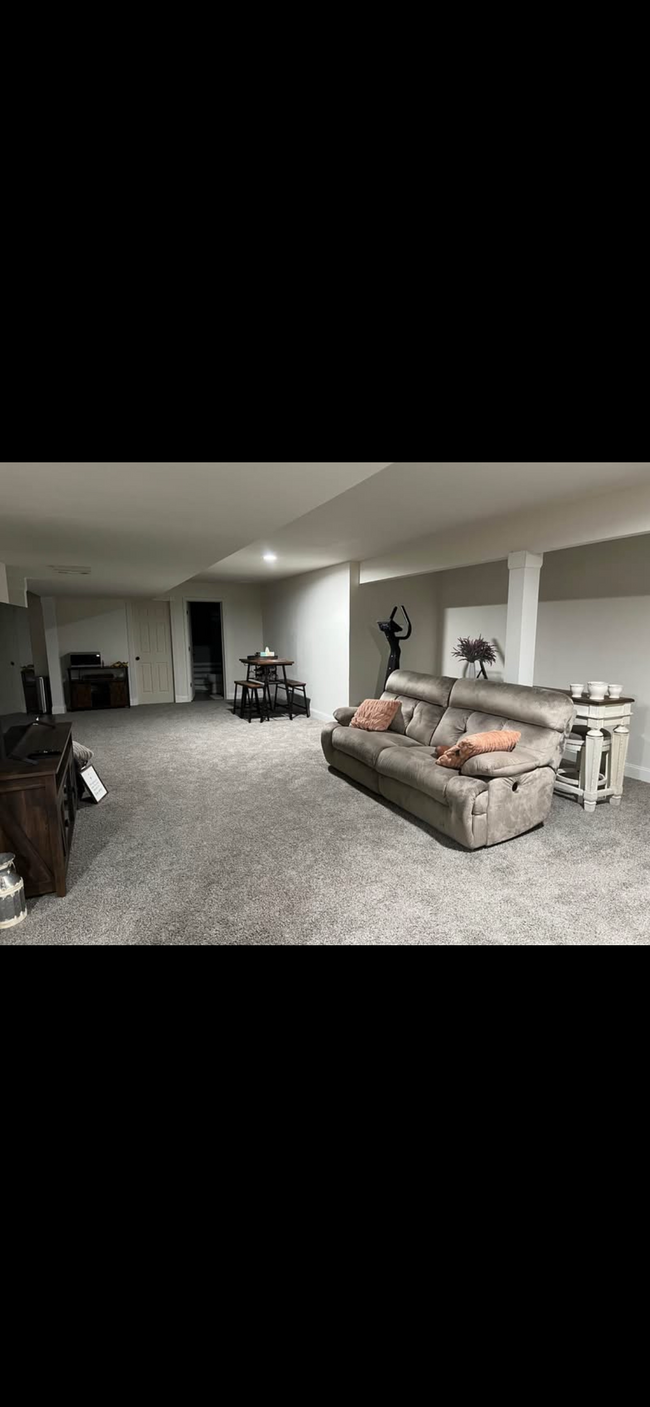 121 Red Bud Ln, Unit Apartment for rent in Kunkletown, PA - Building Photo - Building Photo