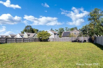 611 Marketplace Blvd in Kalamazoo, MI - Building Photo - Building Photo