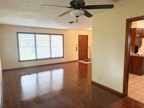 7602 Wilmerdean St in Houston, TX - Building Photo - Building Photo