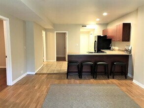 750 S Oakley Blvd in Chicago, IL - Building Photo - Building Photo