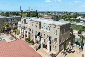 Vidrio Homes in Pittsburg, CA - Building Photo - Building Photo