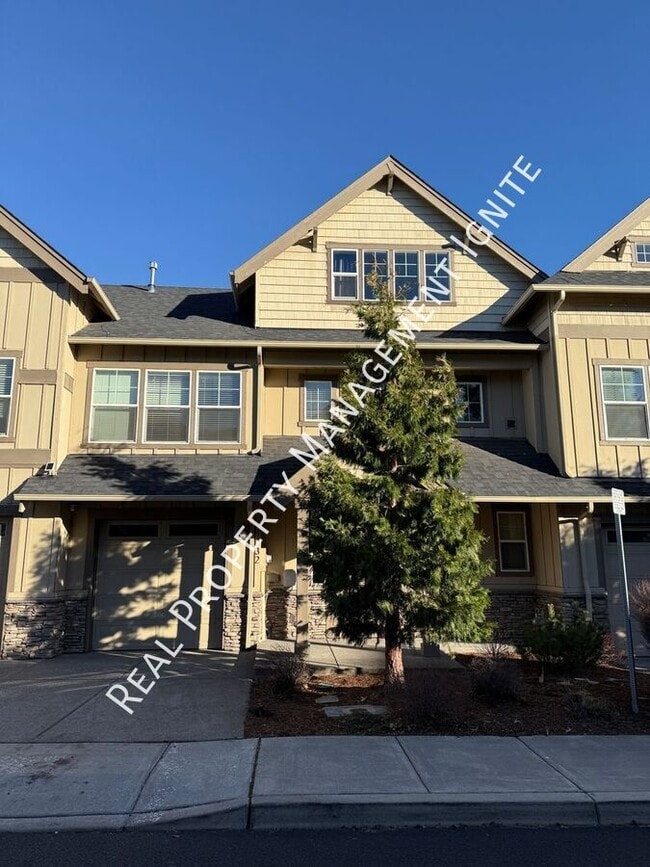 property at 1032 SE Leonel Ln