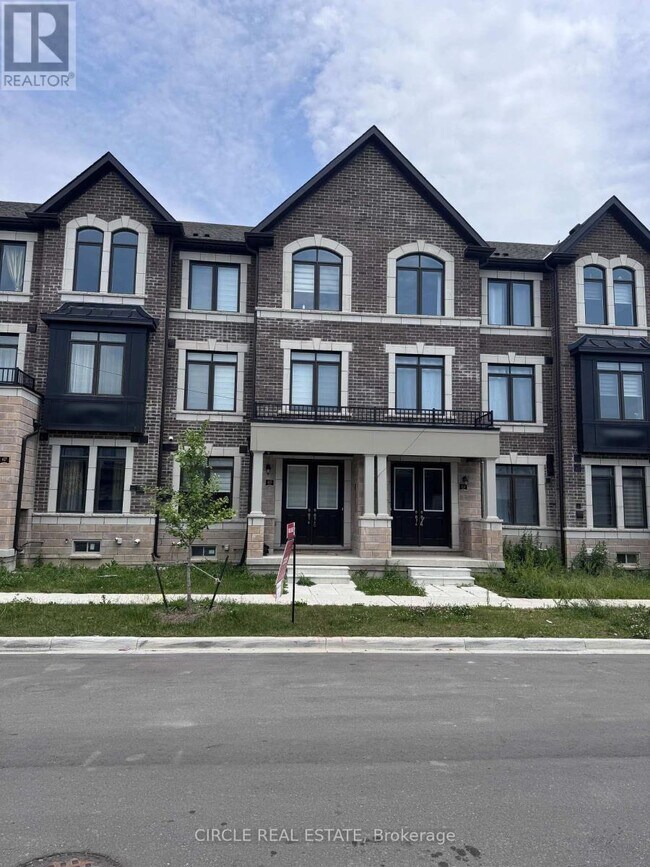 65 Minnock St in Caledon, ON - Building Photo - Building Photo