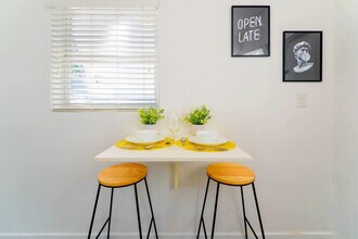 515 NE 82nd St in Miami, FL - Building Photo - Building Photo