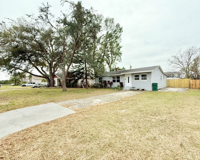 7150 79th St N in Pinellas Park, FL - Building Photo - Building Photo