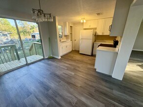 403 Tillman Ave SW in Palm Bay, FL - Building Photo - Building Photo