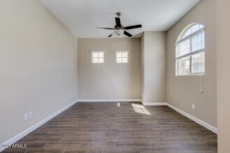 1367 S Country Club Dr in Mesa, AZ - Building Photo - Building Photo