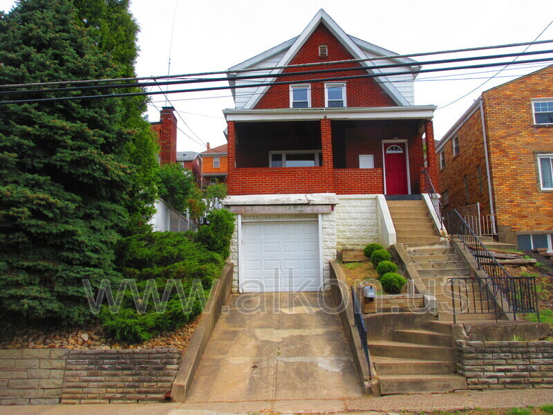 1429 Brookline Blvd in Pittsburgh, PA - Foto de edificio