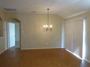 12016 Ringtail Dr in Fort Worth, TX - Foto de edificio - Building Photo