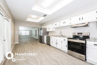 8508 Dawn Dr in Orlando, FL - Building Photo - Building Photo