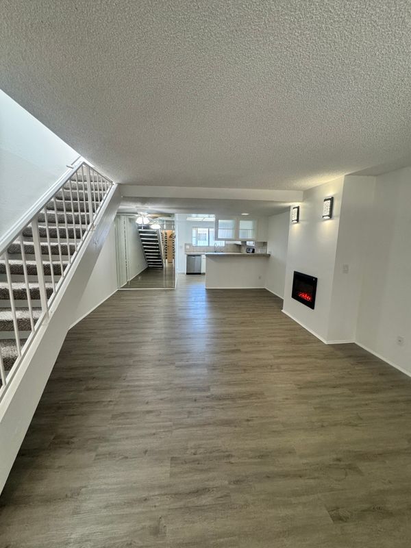 property at 2715 Abbot Kinney Blvd