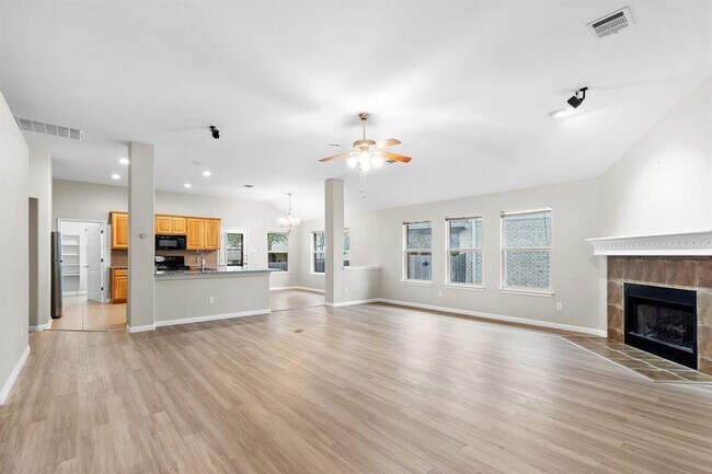 2205 Speidel Dr in Pflugerville, TX - Building Photo - Building Photo