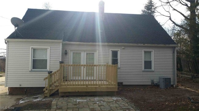property at 5785 Andover Blvd
