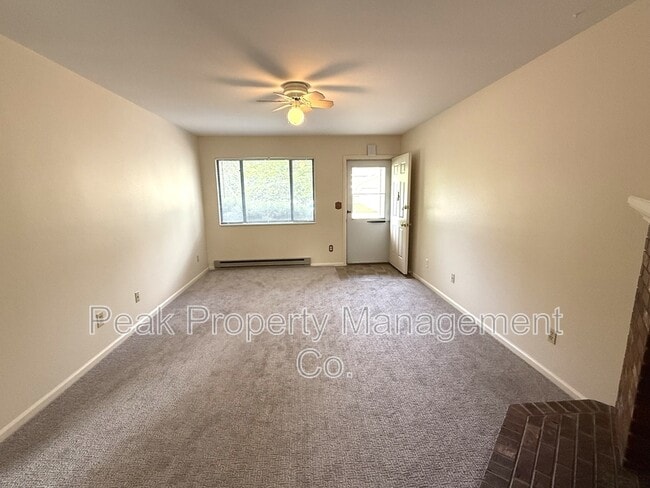 2720 Sagebrush Dr in Fort Collins, CO - Building Photo - Building Photo