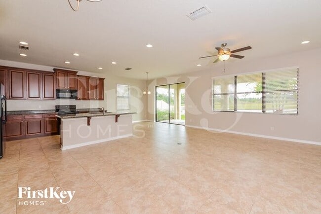 831 129th St NE in Bradenton, FL - Building Photo - Building Photo