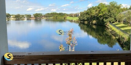 9236 Western Way, Unit 3 in Jacksonville, FL - Foto de edificio - Building Photo