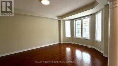 53 Raven Cross Ave in Markham, ON - Building Photo - Building Photo