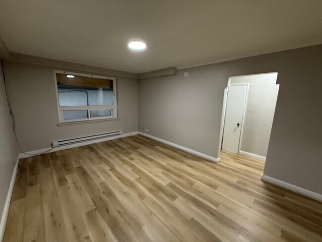 408 Anderson Ave in Winnipeg, MB - Building Photo - Building Photo